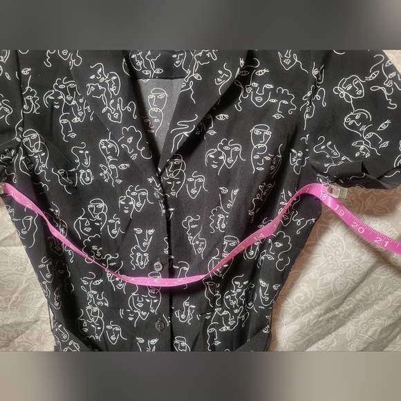 Funky face dress with pockets xs - Picture 7 of 8